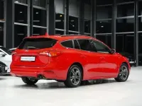 Second-hand Ford Focus ST-Line 182 CP (133 kW) 2019 Roșu Break