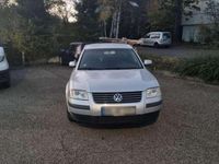 Gebraucht VW Passat 102 PS (75 kW) 2003 Grau Limousine