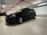 Gebraucht Mercedes B180 Style 109 PS (80 kW) 2017 Schwarz Van / Kleinbus