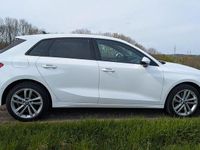Gebraucht Audi A3 110 PS (80 kW) 2020 Weiß Limousine