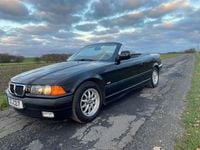 Gebraucht BMW 318 Cabriolet M Sport 116 PS (85 kW) 2000 Schwarz Cabrio