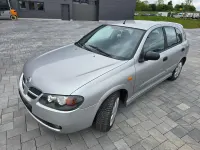 Gebraucht Nissan Almera Comfort 102 PS (75 kW) 2002 Silber Kleinwagen