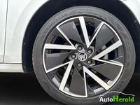 Gebraucht Skoda Octavia Clever 150 PS (110 kW) 2023 Silber Kombi