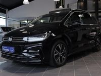 Gebraucht VW Touran Highline 150 PS (110 kW) 2022 Schwarz Van / Kleinbus