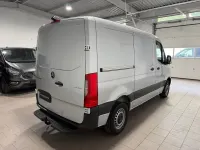 Gebraucht Mercedes Sprinter 114 PS (83 kW) 2024 Iridium silber Van