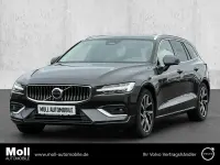 Gebraucht Volvo V60 Inscription 197 PS (144 kW) 2023 Grau Kombi