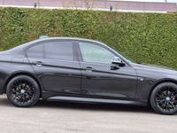 gebraucht BMW 320 i M Sport Performance*SHD*AHK*VOLL SCHECKHEFT