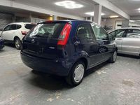 Gebraucht Ford Fiesta 69 PS (50 kW) 2005 Blau Kleinwagen
