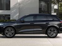 Neu Audi Q3 S-Line 150 PS (110 kW) 2025 Mythosschwarz metallic SUV