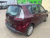 Gebraucht Renault Scénic III Expression 116 PS (85 kW) 2012 Rot Van / Kleinbus