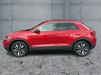 Gebraucht VW T-Roc Move 150 PS (110 kW) 2023 Rot SUV