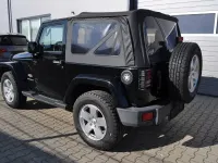 Gebraucht Jeep Wrangler Unlimited Sahara 200 PS (147 kW) 2015 Schwarz SUV