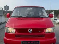 Second-hand VW Caravelle 204 CP (150 kW) 2000 Roșu Van