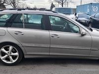 Gebraucht Mercedes C220 Elegance 150 PS (110 kW) 2004 Silber Kombi