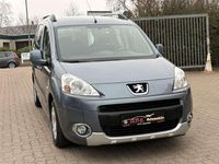 Gebraucht Peugeot Partner 92 PS (67 kW) 2012 Lackierung eisengrau/metallic Van / Kleinbus