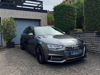 Gebraucht Audi A4 Design 190 PS (139 kW) 2016 Grau Kombi