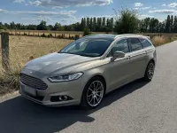 Gebraucht Ford Mondeo Titanium 179 PS (131 kW) 2015 Gold Kombi