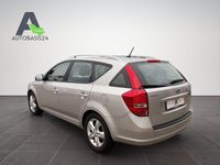 Gebraucht Kia Ceed Sportswagon 90 PS (66 kW) 2012 Silber Kombi