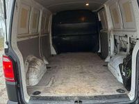 Gebraucht VW Transporter 150 PS (110 kW) 2016 Candyweiß Van