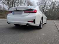 Gebraucht BMW 320 184 PS (135 kW) 2020 Weiß Limousine