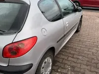 Gebraucht Peugeot 206 75 PS (55 kW) 2004 Grau Kleinwagen