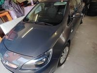 Gebraucht Opel Astra 140 PS (102 kW) 2013 Grau Limousine