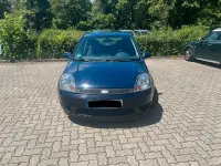 Gebraucht Ford Fiesta 60 PS (44 kW) 2008 Blau Kleinwagen