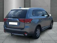 Gebraucht Mitsubishi Outlander Edition 150 PS (110 kW) 2017 Grau metallic SUV