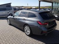 Gebraucht BMW 320 Advantage 190 PS (139 kW) 2020 Grau Kombi