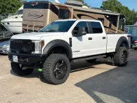 Gebraucht Ford V8 441 PS (324 kW) 2019 Weiß Pickup