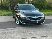 Gebraucht Opel Insignia 140 PS (102 kW) 2016 Schwarz Kombi