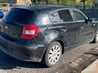 Gebraucht BMW 116 116 PS (85 kW) 2005 Schwarz Kleinwagen