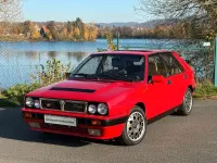 Usata Lancia Delta 181 CV (133 kW) 1990 Rosso Utilitaria