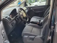 Używany VW Touran Basis 101 KM (74 kW) 2003 Czarny Minivan