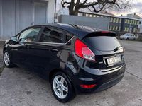Gebraucht Ford Fiesta 100 PS (73 kW) 2014 Schwarz Kleinwagen