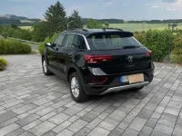 Gebraucht VW T-Roc 110 PS (80 kW) 2023 Schwarz SUV
