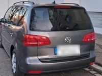Gebraucht VW Touran Comfortline 105 PS (77 kW) 2012 Grau Van / Kleinbus
