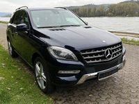 Gebraucht Mercedes ML350 258 PS (189 kW) 2012 Blau SUV
