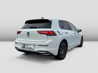 Gebraucht VW Golf VIII Active 150 PS (110 kW) 2022 Weiß Limousine
