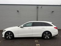 Gebraucht Mercedes C220 200 PS (147 kW) 2022 Weiß Kombi