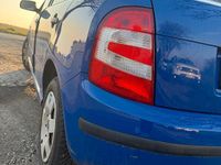 Second-hand Skoda Fabia 68 CP (50 kW) 2006 Albastru Hatchback