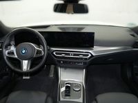 gebraucht BMW 330e BMW 330, 27.700 km, 292 PS, EZ 05.2023, Hybrid (Benzin/Elektro)