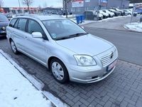 Gebraucht Toyota Avensis Sol 129 PS (94 kW) 2004 Silber Kombi