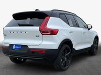 Neu Volvo XC40 Plus 163 PS (119 kW) 2026 Weiß SUV