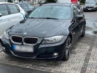 Gebraucht BMW 320 170 PS (125 kW) 2009 Schwarz Kombi