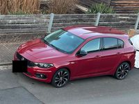Gebraucht Fiat Tipo 120 PS (88 kW) 2018 Rot Limousine