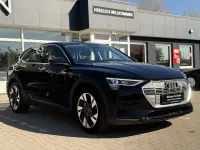 Second-hand Audi e-tron 230 kW (313 CP) 2022 Negru SUV