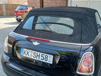Second-hand Mini One Cabriolet 98 CP (72 kW) 2011 Negru Cabrio