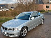 Gebraucht BMW 320 150 PS (110 kW) 1999 Silber Coupé