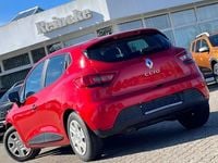 Second-hand Renault Clio IV Expression 75 CP (55 kW) 2013 Roșu Berlinǎ